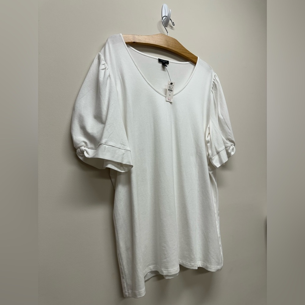 Talbots plus 1X White Relaxed V-Neck Short Sleeve Tee - Picture 6 of 7